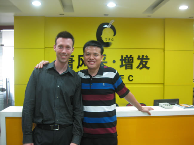 唐總和美國客戶合影 唐總和美國客戶合影