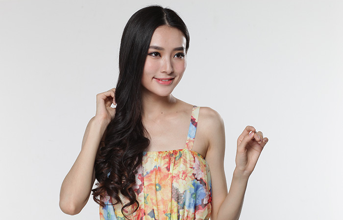 女裝大佬最為致命，日本球員假發(fā)大胸為俱樂部造勢！