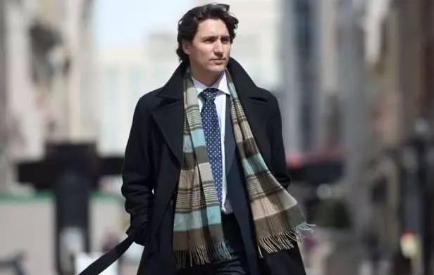 謝天謝地別謝頂，增發(fā)增顏增工資！