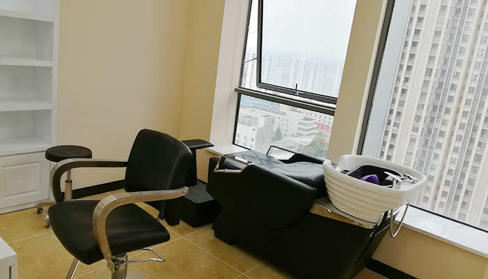 臺州假發(fā)實體店定做，脫發(fā)生活從此改變！