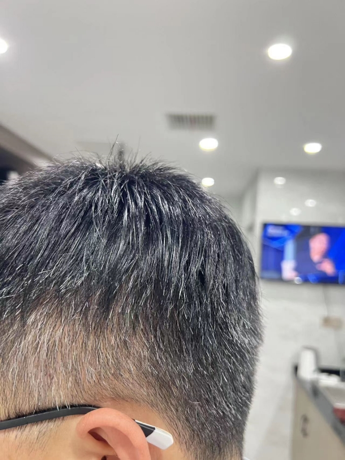 廣州寶藏假發(fā)店 \